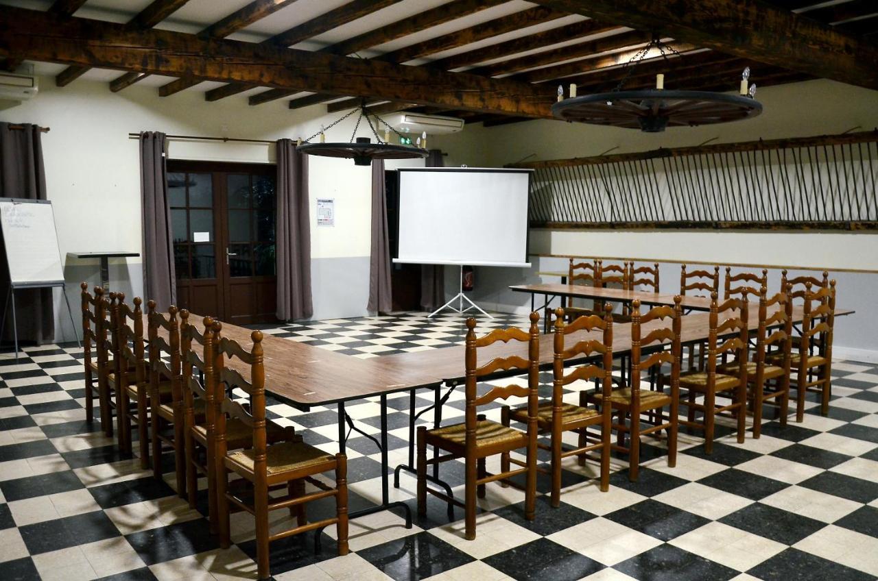 Logis Hotel Restaurant Le Top Du Roulier Capendu Екстериор снимка
